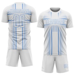 Maglia da calcio bianca con linee azzurre personalizzate con stampa a sublimazione